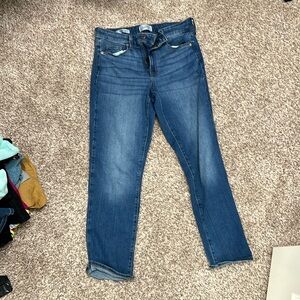 Universal threads medium dark wash jeans 6/28R